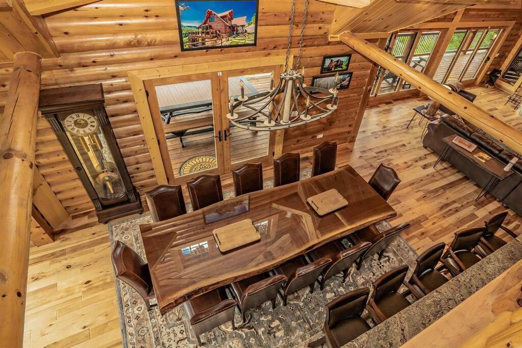 Roaring Fork Lodge Гетлинбург Екстериор снимка