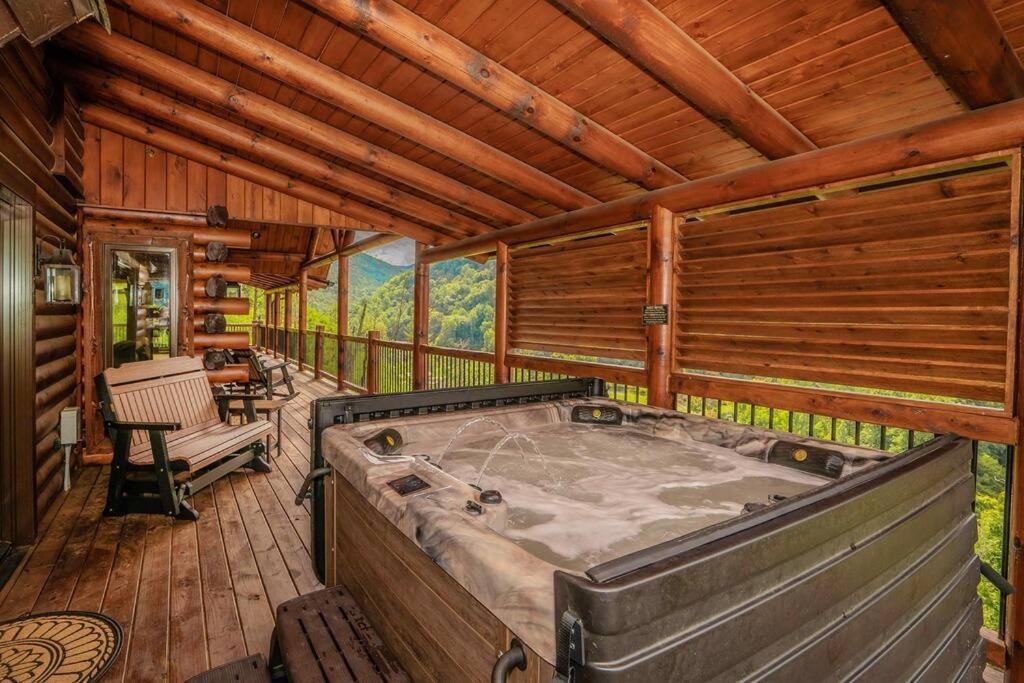 Roaring Fork Lodge Гетлинбург Екстериор снимка
