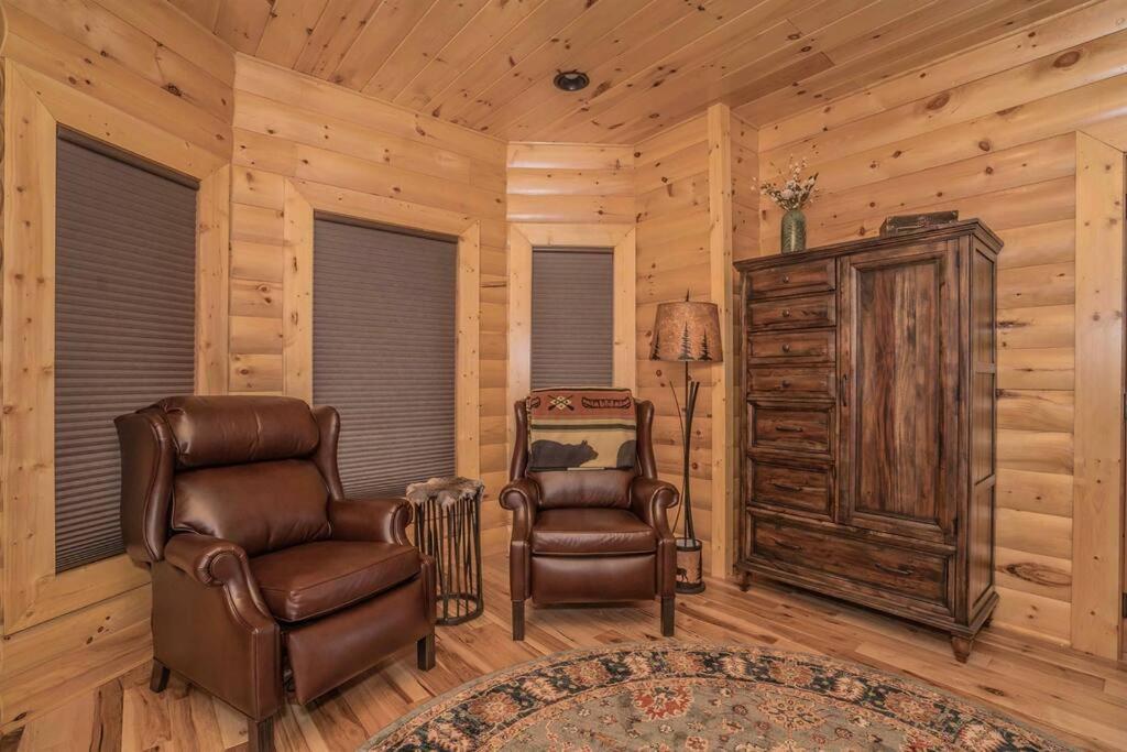 Roaring Fork Lodge Гетлинбург Екстериор снимка